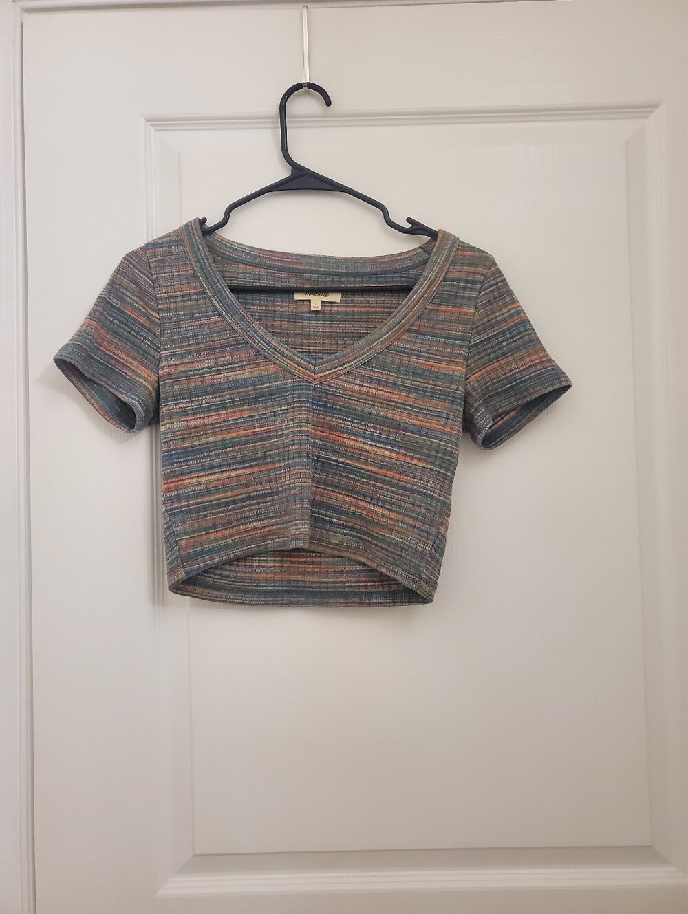 Madewell Textured Multicolor V-Neck Crop Top - Picture 3 of 3